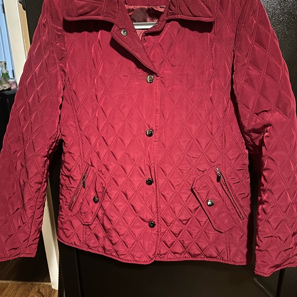 Gallery Women's Quilted Puffer Jacket - Burgundy